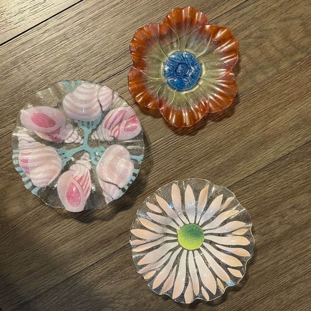 3 Sydenstricker Glass Dishes